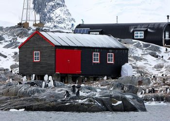 Dünyanın sonundaki postanede hayat nasıl geçiyor? Binlerce kişi başvurdu, yalnızca dördü kabul edildi…