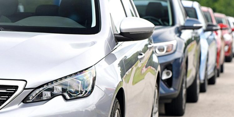 En ucuzu 896 bin TL En değerlisi 10 milyon TL! İşte Türkiye’de satılan sıfır km arabaların sınıflarına nazaran ortalama fiyatları