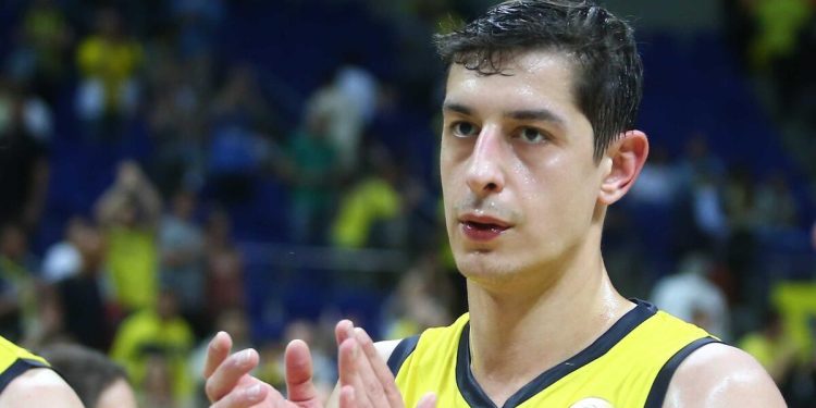 Fenerbahçe Beko’da Samet Geyik ile yollar ayrıldı