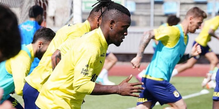 Fenerbahçe Haberleri: Michy Batshuayi’ye Lens talip oldu