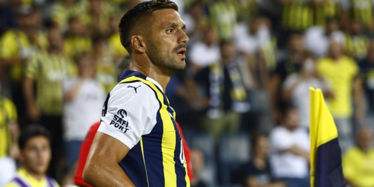 Fenerbahçe-Zimbru maçında gözden kaçan detay! Birinci 10 dakikada iki kere yaptı, ‘Tadic çok dikkat çekiciydi’