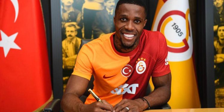 Fenerbahçe’de Ali Koç’tan Wilfried Zaha açıklaması: ‘Biz masadan kalktık, sayılar yanlış’