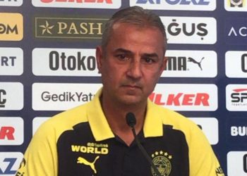 Fenerbahçe’de İsmail Kartal’dan flaş açıklama: ‘Birkaç transfer yakında bitebilir’