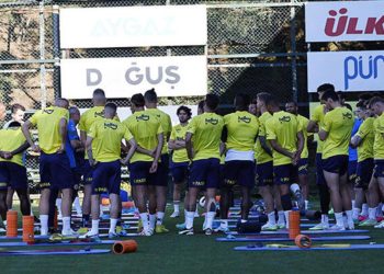 Fenerbahçe’de yeni dönem hazırlıkları sürüyor