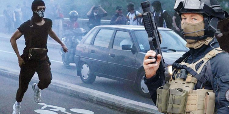 Fransa kaostan çıkış arıyor! Macron’un işi güç