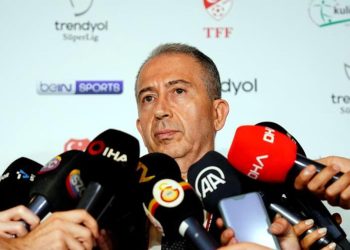 Galatasaray 2. Lideri Metin Öztürk: “Icardi gelmek istiyor lakin öncelik eşinin sağlığı”