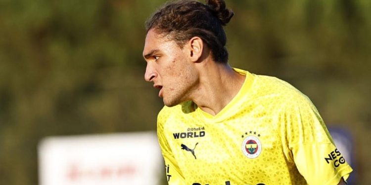 Göztepe, Fenerbahçe’den Buyruk Ortakaya’yı kiralıyor