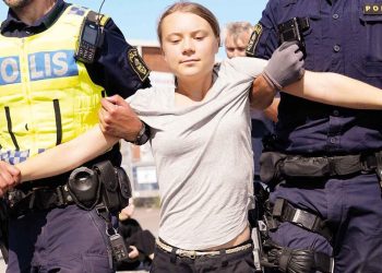 Greta’ya polise itaatsizlikten ceza