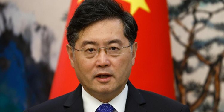 Haftalardır nerede olduğu bilinmiyordu… Çin Dışişleri Bakanı vazifeden alındı