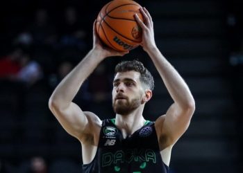 Hakan Sayılı, Pınar Karşıyaka’da