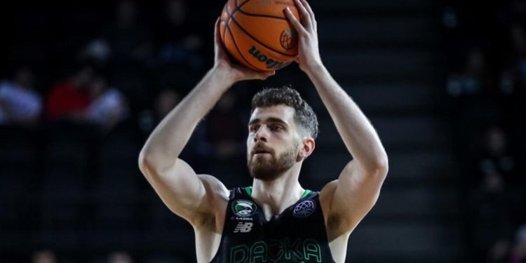 Hakan Sayılı, Pınar Karşıyaka’da