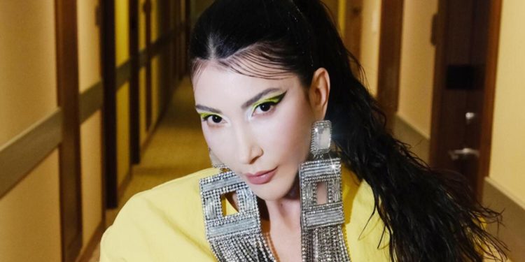 Hande Yener Kıbrıs’ta yaşayacak