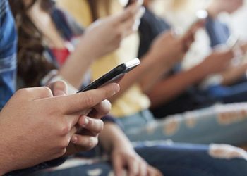 Hollanda okullarında dikkat çeken karar