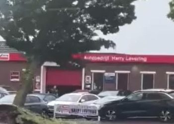 Hollanda’da şiddetli fırtına: 1 kişi hayatını kaybetti