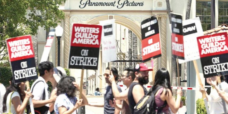 Hollywood iş bırakıyor