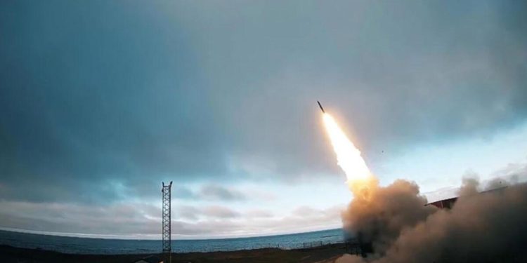 İngiliz gazeteden Rusya-Ukrayna savaşıyla ilgili ortalığı karıştıracak iddia!