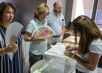 İspanya’da erken seçim… Halk sandık başında