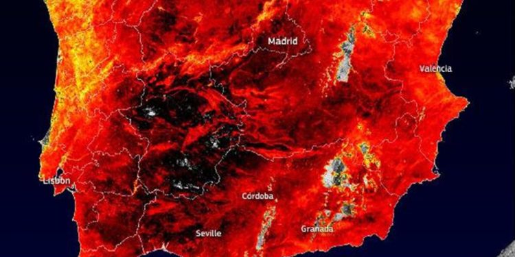 İspanya’da sıcaklık 43 dereceye ulaştı