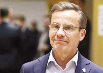 İsveç Başbakanı kendini savunmaya çalıştı