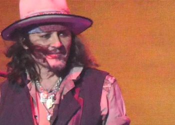 Johnny Depp hayranlarının yüreğini ağzına getirdi: İntihar teşebbüsünde mi bulundu?