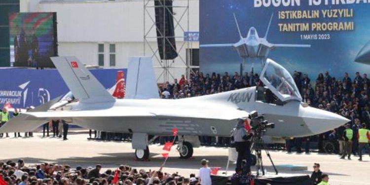 KAAN için Azerbaycan’la işbirliği