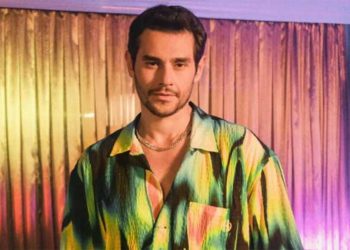 Klipte Aslı Bekiroğlu Sürprizi 