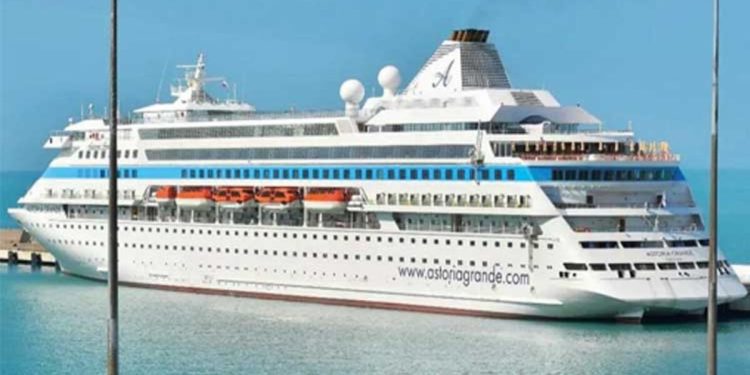 Kruvaziyerde yıl sonu hedefi 1.5 milyon turist