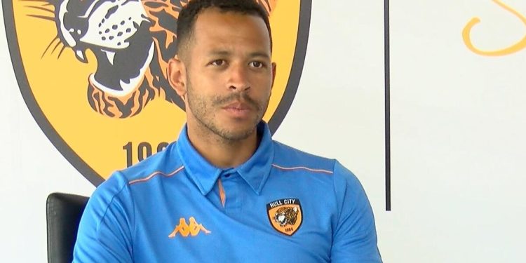 Liam Rosenior: “Hull City’nin Premier Lig’de oynadığı vakte geri dönüyoruz…”