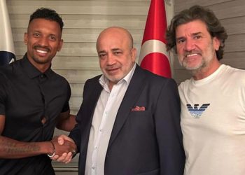 Luis Nani resmen Adana Demirspor’da! Spor Arena duyurmuştu…