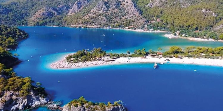 Mavi bayraklı plaj sayısı 551’e çıktı