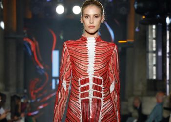 Mezuniyet gösterisi