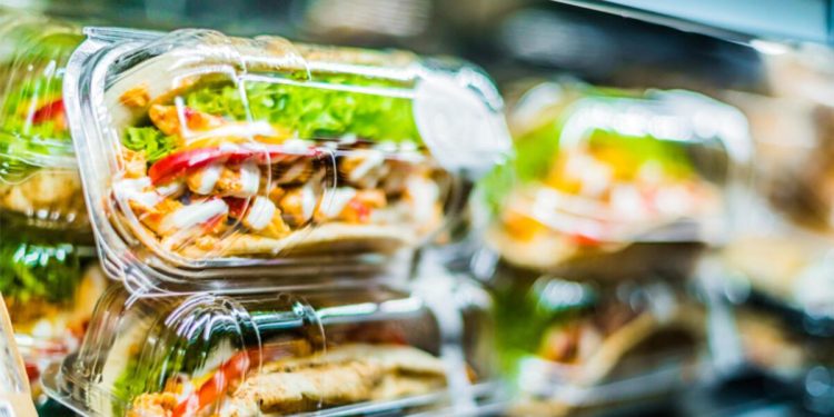 Migros market yanında yemek işine de giriyor