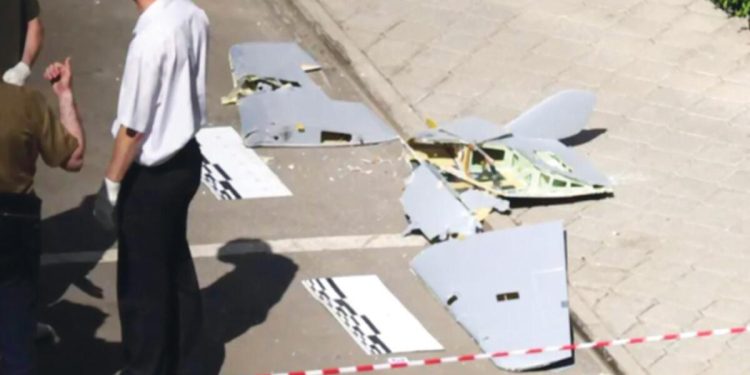 Moskova yolcu uçaklarına dron saldırısı rötarı