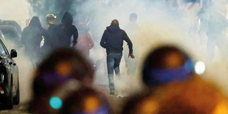 Nahel protestocularına jet yargı: Fransa’da 742 hareketçi cezaevine gönderildi