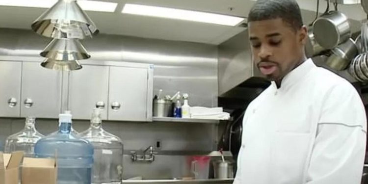 Obama’nın aşçısı gölde meyyit bulundu