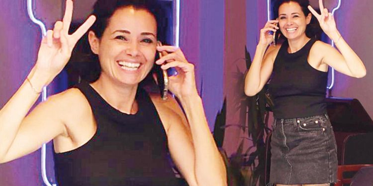 Orta verdiği setlere 9 yıl sonra dönüyor… Has Namal’dan zafer işaretli poz: Helal size!