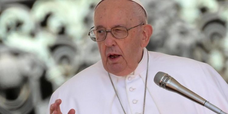 Papa Francesco’dan Kuran yakılmasına reaksiyon: Öfke ve tiksinti duyuyorum