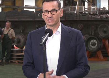 Polonya Başbakanı Morawiecki’den flaş Wagner açıklaması: Göçmen kılığında sonu geçmeye çalışabilirler