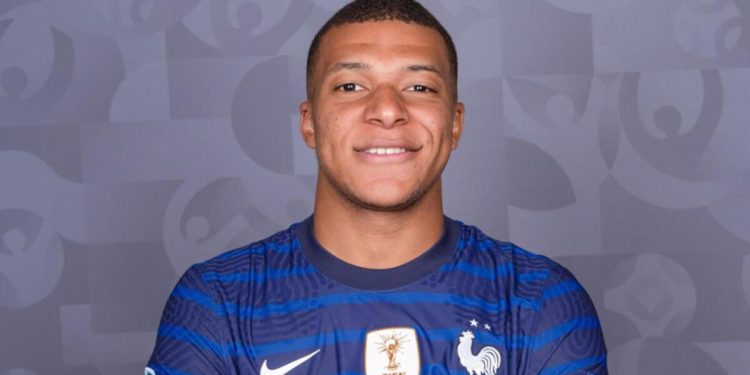 PSG’den Kylian Mbappe’ye çılgın teklif!