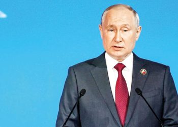 Putin’den Afrika hamlesi! Tahıl ve yatırım kelamı verdi