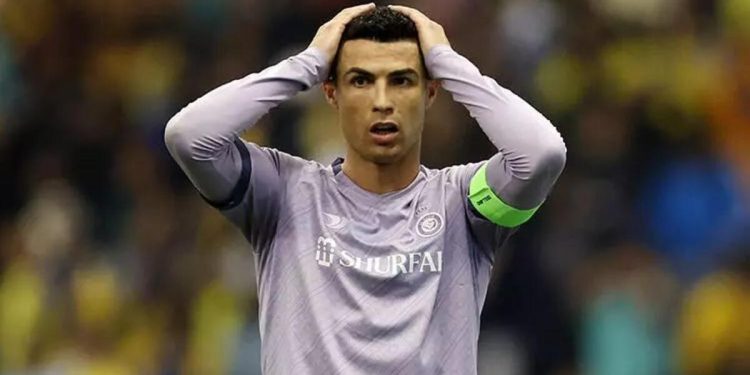 Ronaldo’nun kadrosu Al Nassr’a FIFA’dan transfer yasağı cezası!