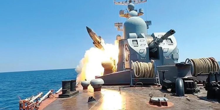 Rusya’dan Karadeniz’de gövde gösterisi