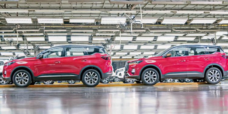 Sanayi ve Teknoloji Bakanı Kacır yeni görüşmeler yapıldığını açıkladı: Avrupa ve Çinli araba firmaları Manisa’ya gelebilir