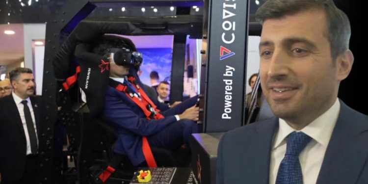 Selçuk Bayraktar İDEF 2023’ü gezdi: Yapıtları bir ortada görmek bizler için gurur verici