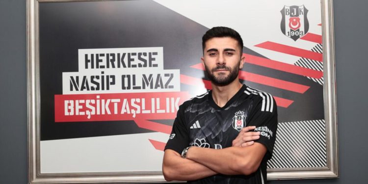Son Dakika: Beşiktaş, Emrecan Bulut transferini resmen duyurdu!