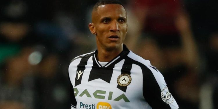 Son dakika: Fenerbahçe, Rodrigo Becao’nun transferini bitirdi