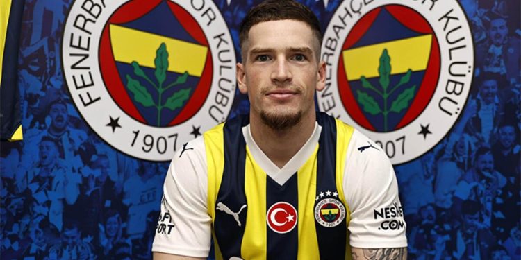 Son Dakika: Fenerbahçe Ryan Kent’i resmen açıkladı! İşte mukavele ayrıntısı…