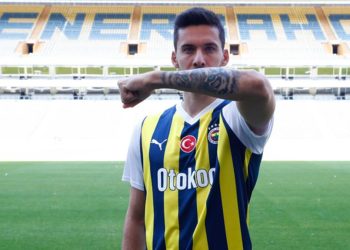 Son dakika: Fenerbahçe, Umut Nayir’i açıkladı