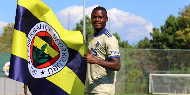 Son Dakika: Fenerbahçe’de Samatta’nın kontratı feshedildi!
