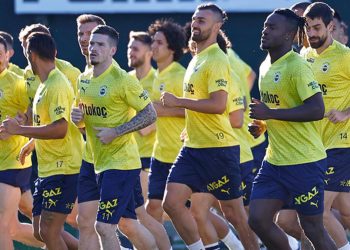 Son Dakika: Fenerbahçe’nin Zimbru takımı belirli oldu! Emre Mor ve Alexander Djiku…